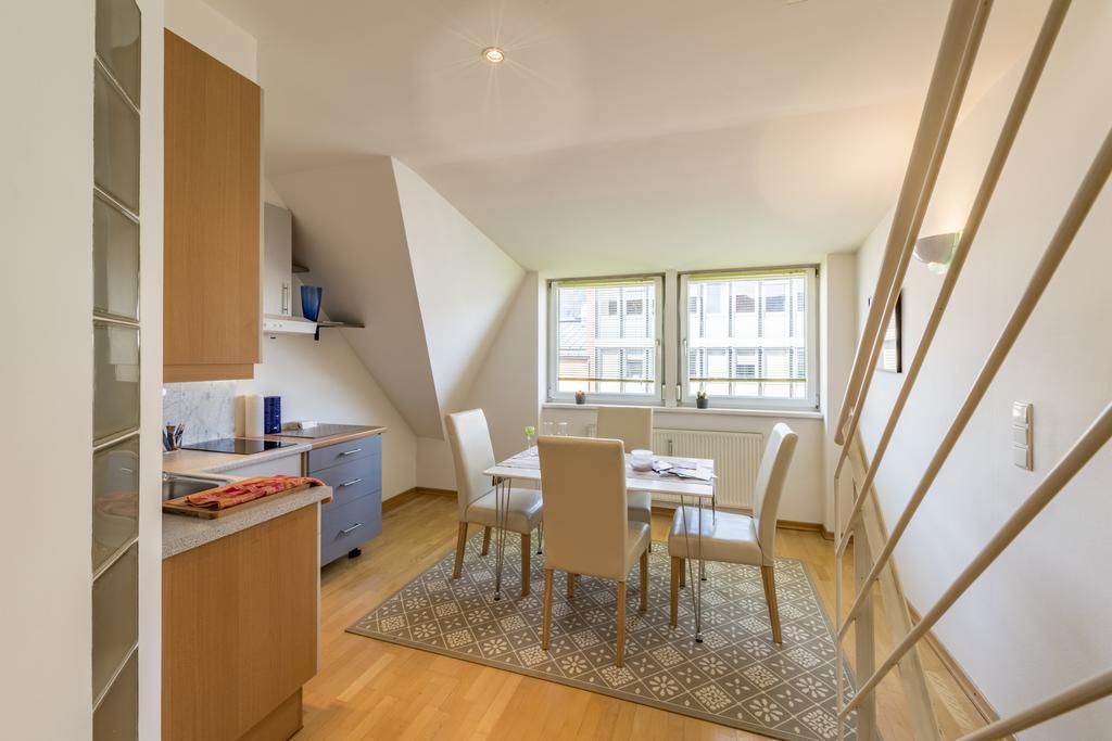Maisonette Apartment Am Bahnhof - Adults Only Innsbruck Extérieur photo