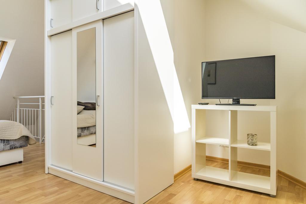 Maisonette Apartment Am Bahnhof - Adults Only Innsbruck Extérieur photo