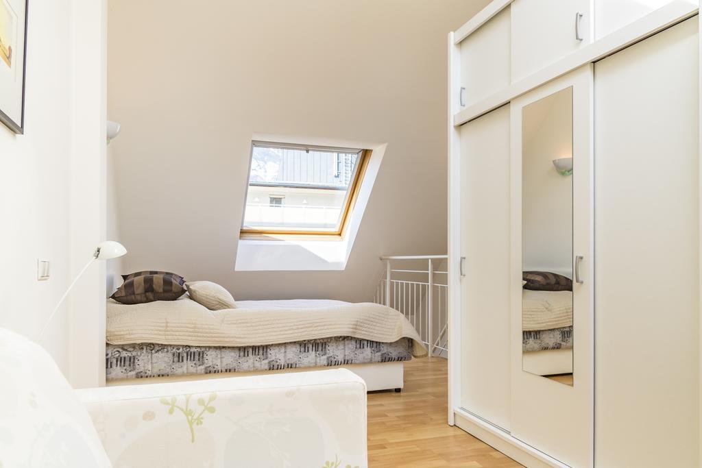 Maisonette Apartment Am Bahnhof - Adults Only Innsbruck Extérieur photo