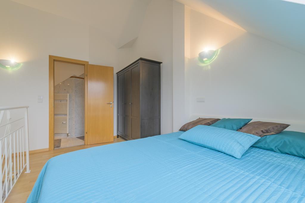 Maisonette Apartment Am Bahnhof - Adults Only Innsbruck Extérieur photo