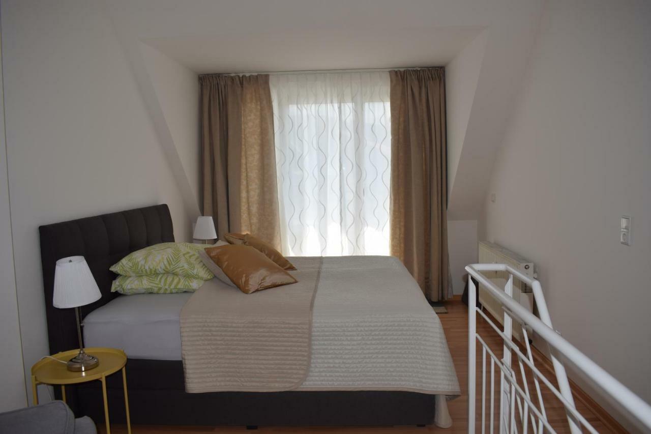 Maisonette Apartment Am Bahnhof - Adults Only Innsbruck Extérieur photo