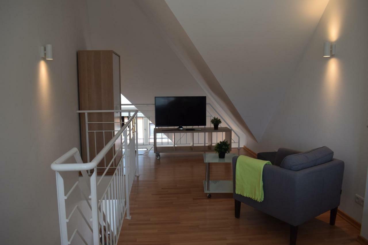 Maisonette Apartment Am Bahnhof - Adults Only Innsbruck Extérieur photo